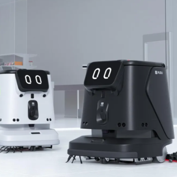 Robots de nettoyage et service