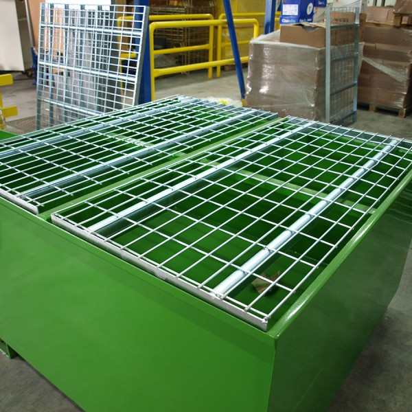 Bacs et plateformes de rétention