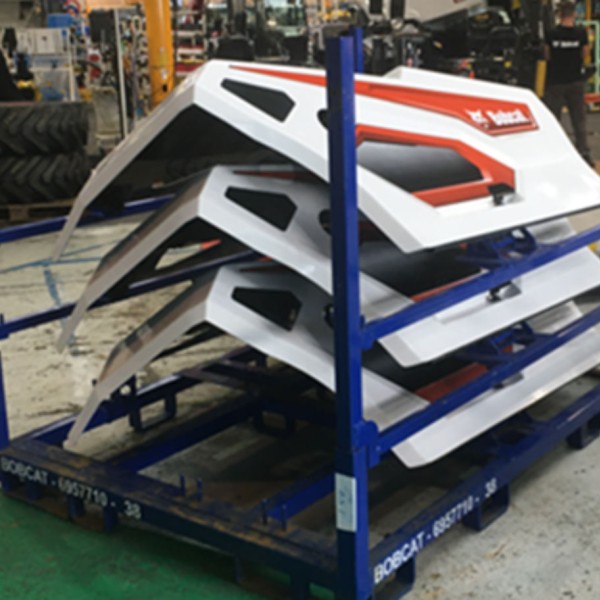 Conteneur spécifique automobile pour capots engin TP