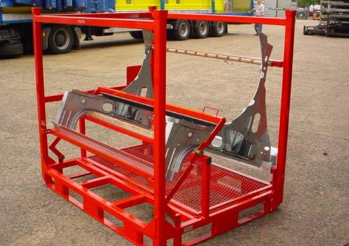 Image Conteneur spécifique automobile pour supports aile