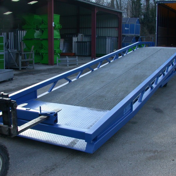 Rampe de chargement mobile 10T